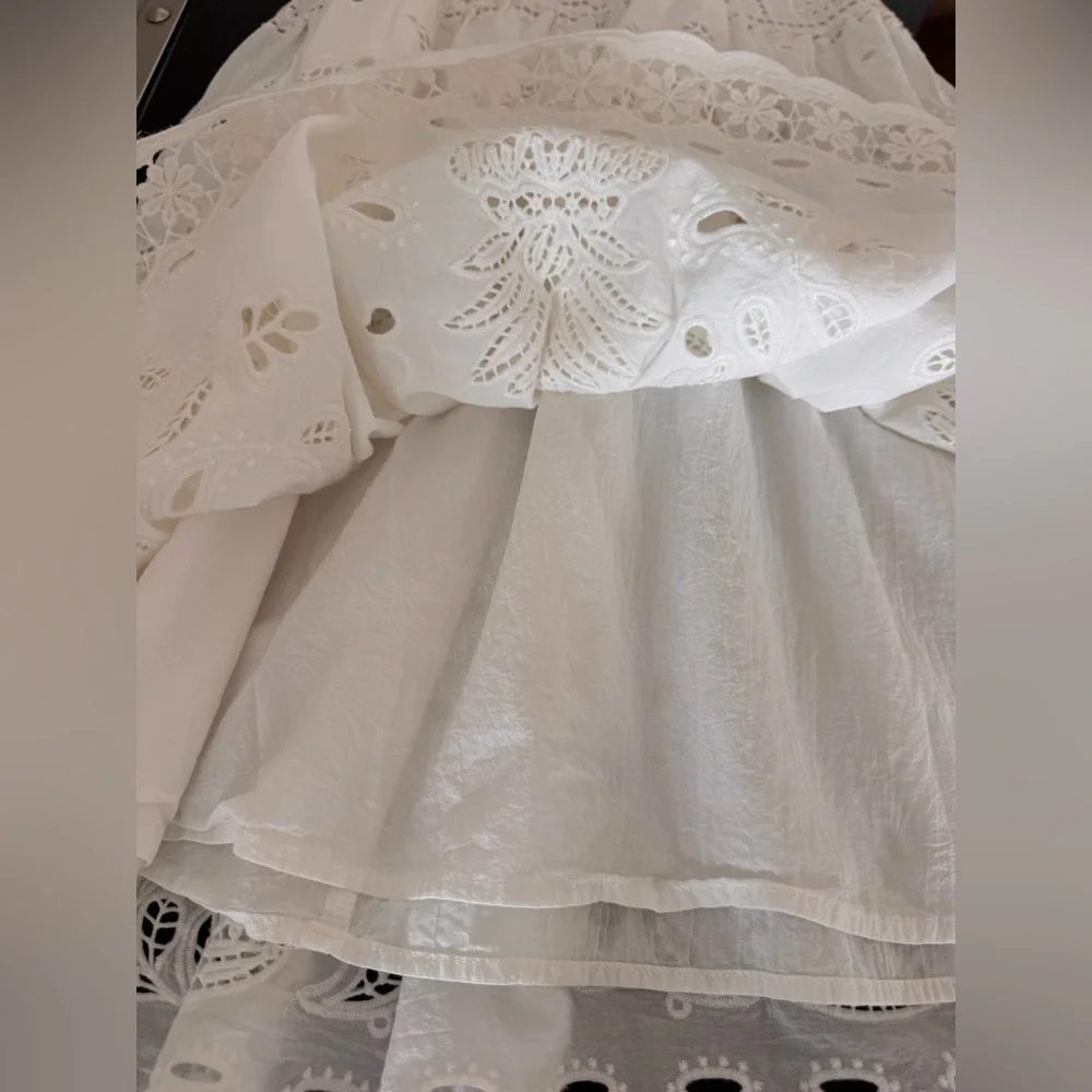 Farm Rio: Size M. White Richelieu Sleeveless Midi Dress (Ret:$400) - Picture 7 of 11